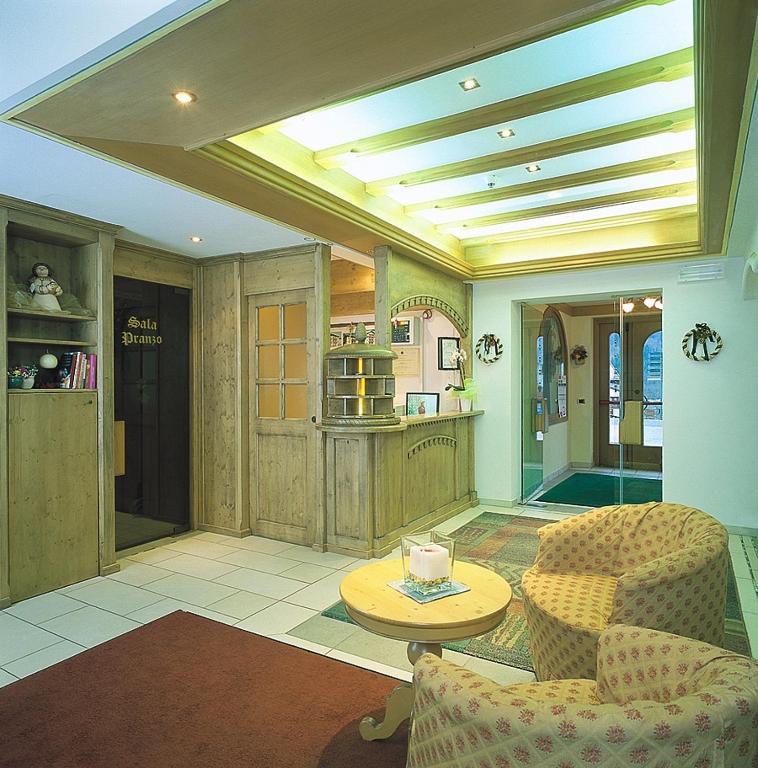Hotel Eccher 3 Stelle Superior Mezzana  Exterior foto