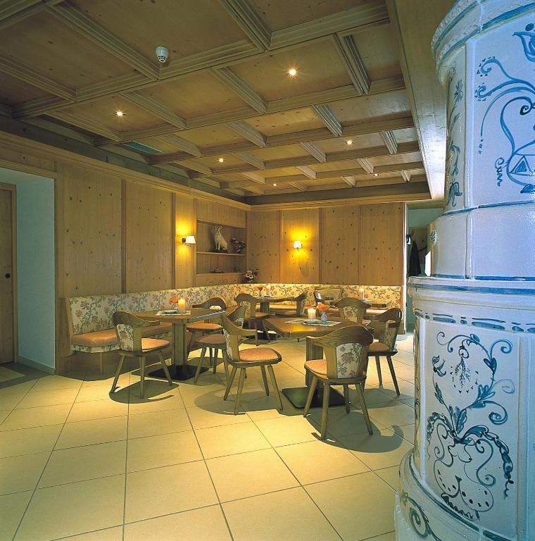 Hotel Eccher 3 Stelle Superior Mezzana  Exterior foto
